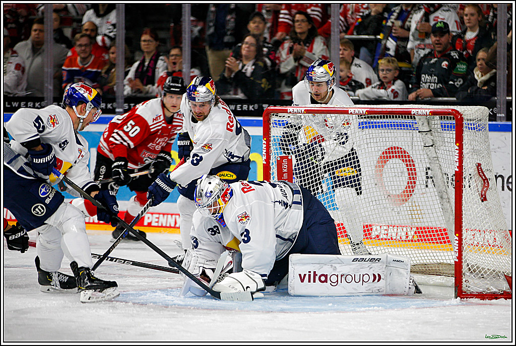 PENNY DEL; Koelner Haie- Red BUll Muenchen; Koeln, 08.11.2022